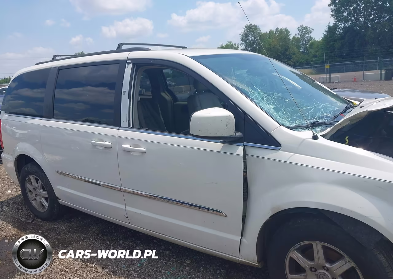 2013 Chrysler Town & Country Touring VIN:2C4RC1BG7DR556638 - 13