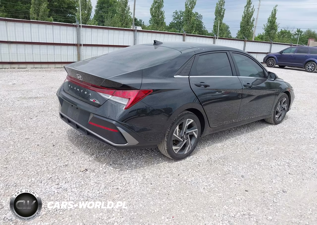 2024 Hyundai Elantra Sel VIN:KMHLS4DG0RU729607 - 4