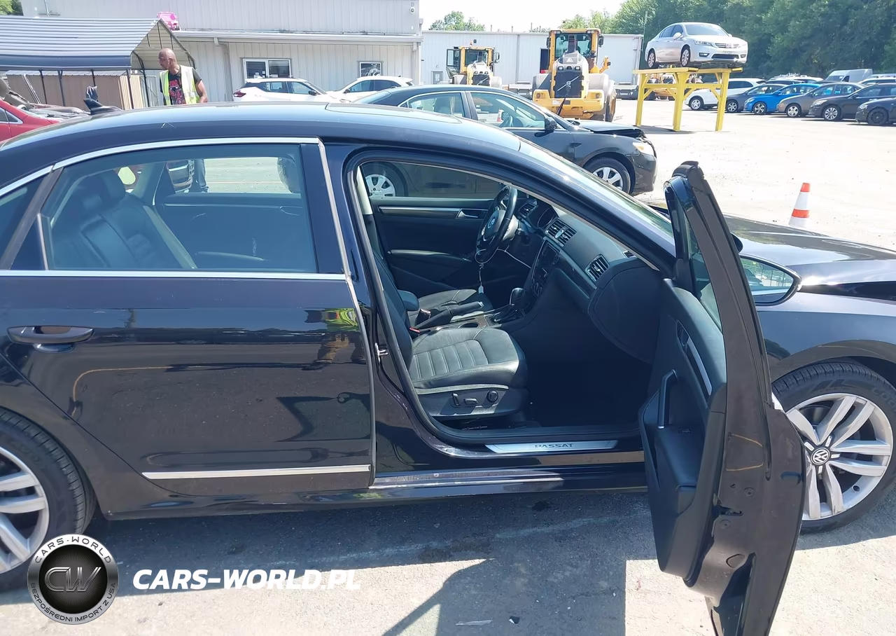 2017 Volkswagen Passat 1.8T Sel Premium VIN:1VWCT7A3XHC057884 - 5