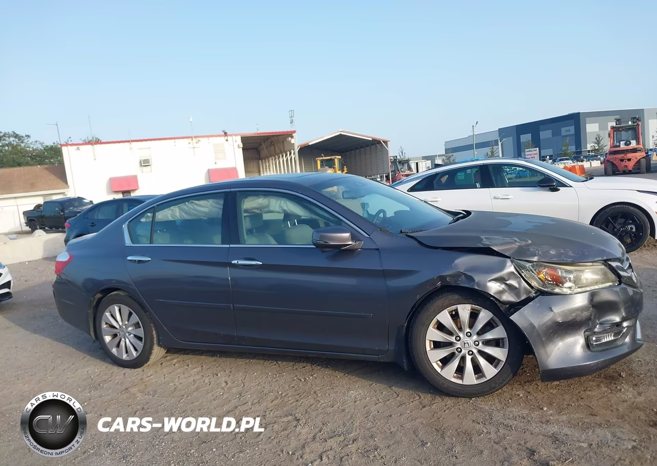 2013 Honda Accord Touring VIN:1HGCR3F99DA025264 - 13