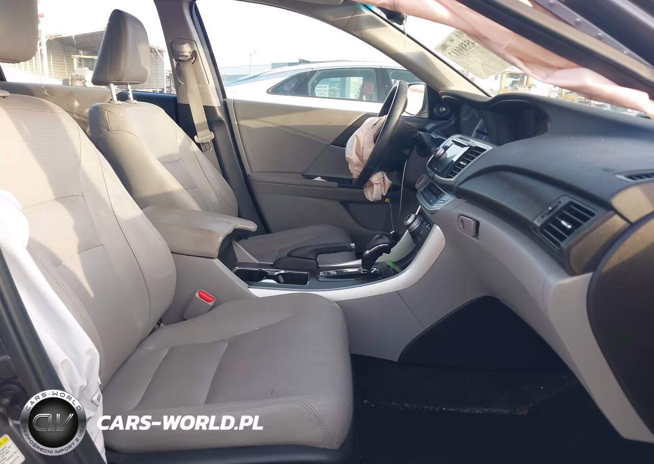 2013 Honda Accord Touring VIN:1HGCR3F99DA025264 - 5