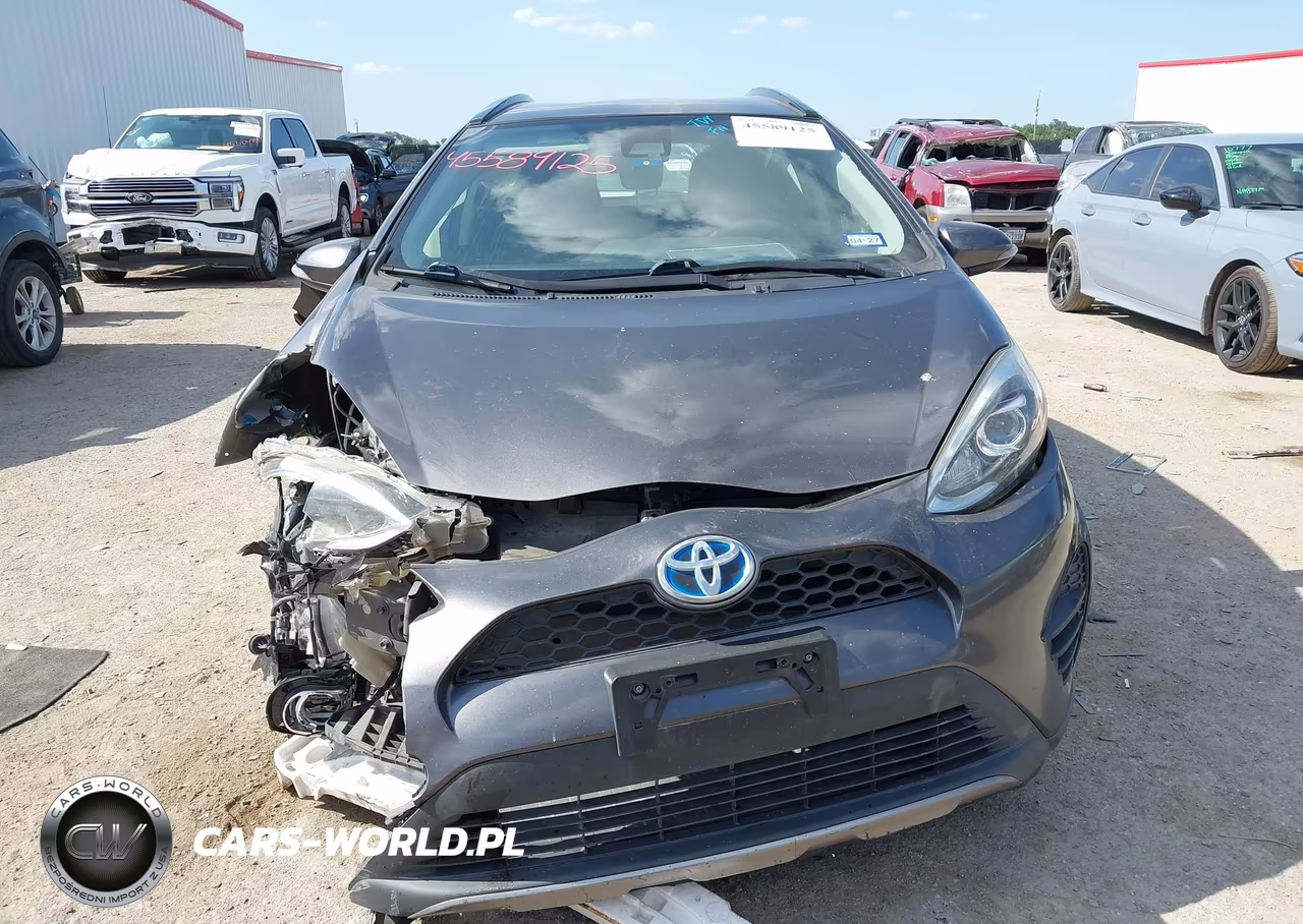 2019 Toyota Prius C L VIN:JTDKDTB39K1624981 - 12