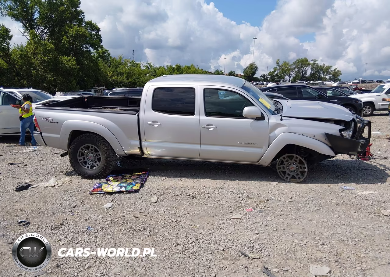 2010 Toyota Tacoma Base V6 VIN:5TEMU4FN0AZ692763 - 13