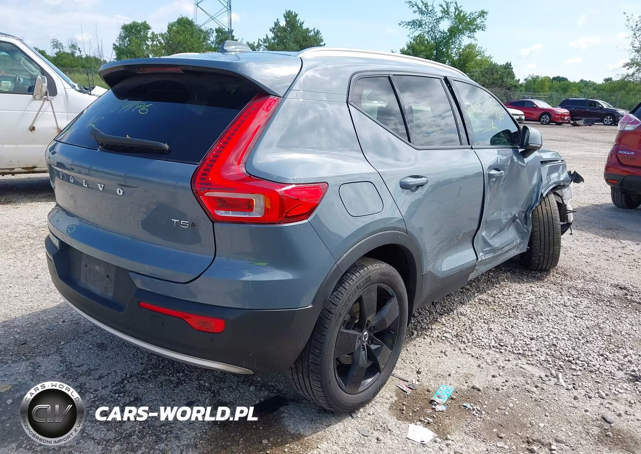 2022 Volvo Xc40 T5 Momentum VIN:YV4162UK6N2715769 - 4