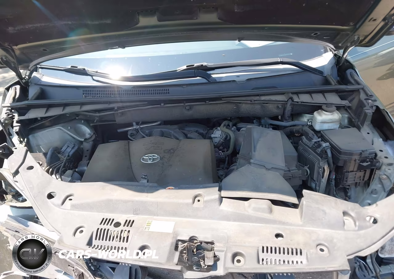 2019 Toyota Highlander Le Plus VIN:5TDBZRFH4KS922514 - 10