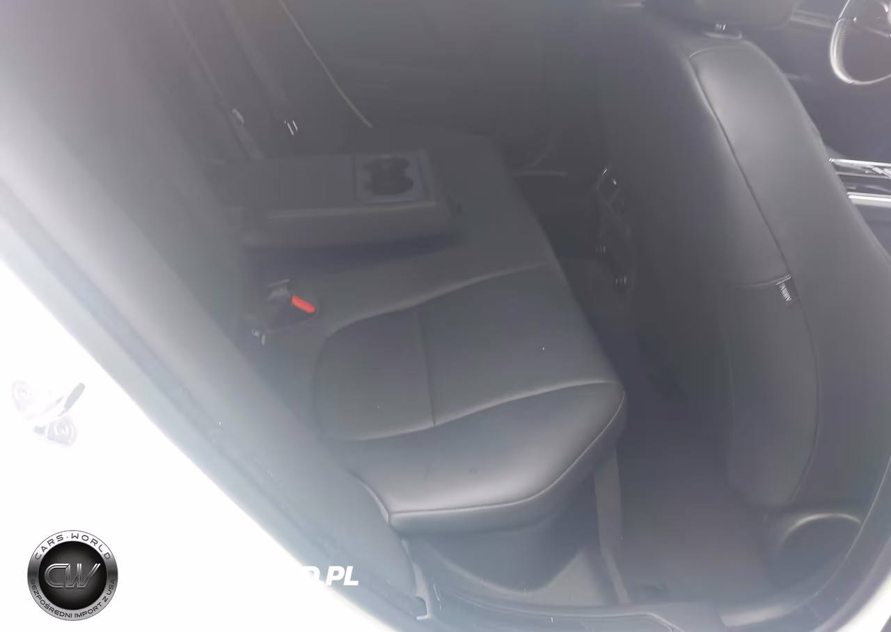 2019 Jaguar Xe 25T VIN:SAJAR4FX2KCP49939 - 8