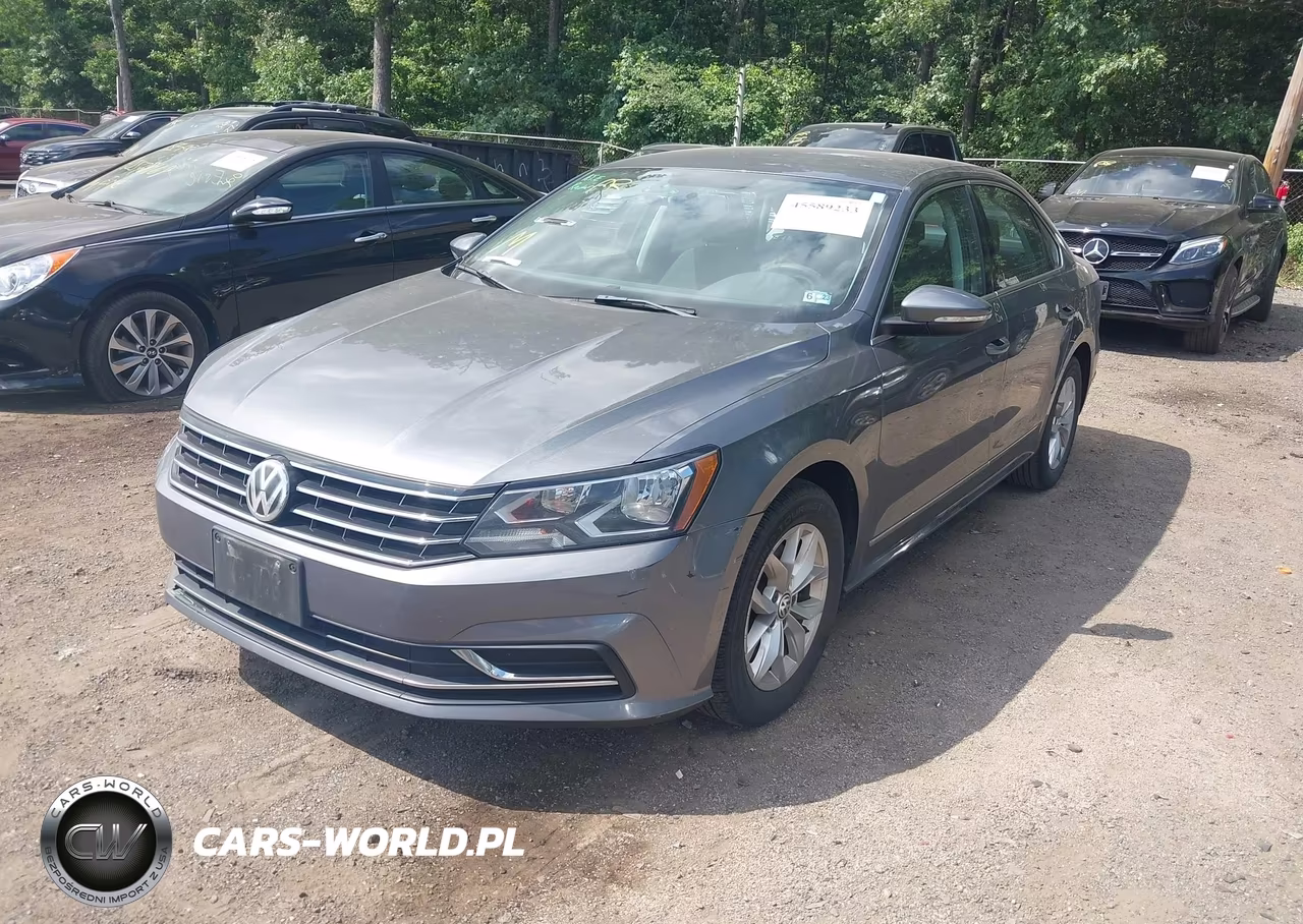 2017 Volkswagen Passat 1.8T S VIN:1VWAT7A39HC048388 - 2