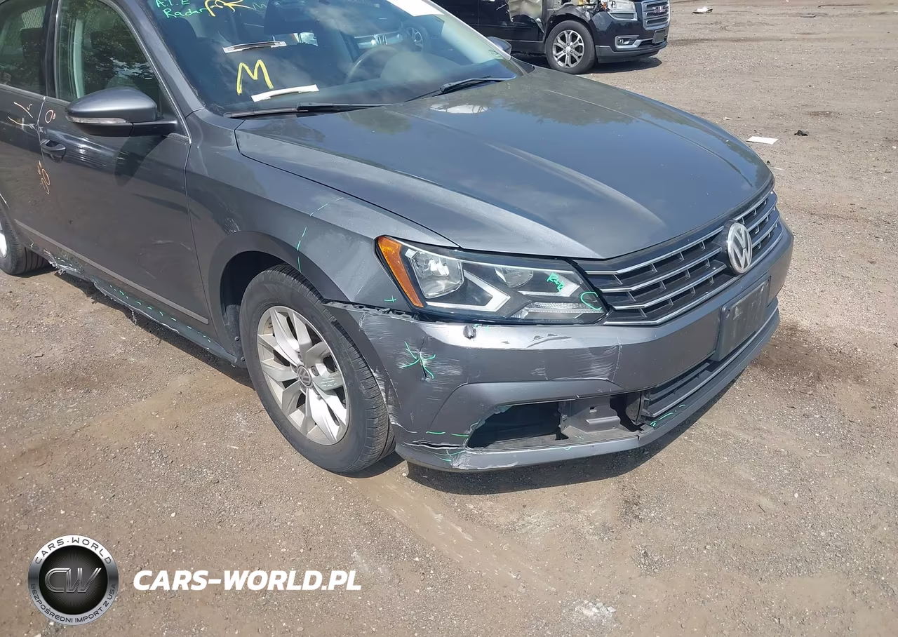2017 Volkswagen Passat 1.8T S VIN:1VWAT7A39HC048388 - 6