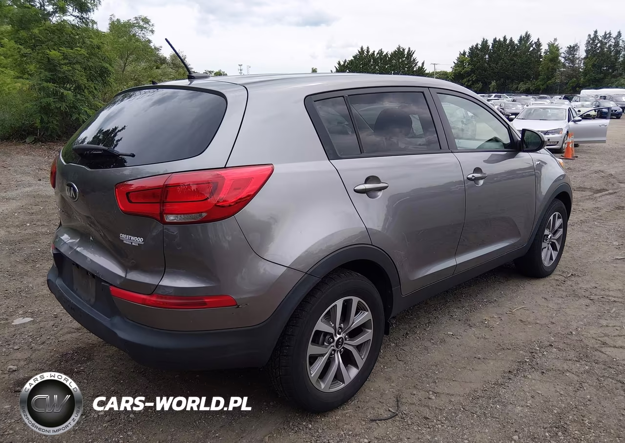 2014 Kia Sportage Lx VIN:KNDPBCACXE7550629 - 4