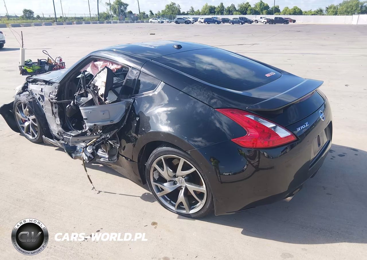 2016 Nissan 370Z Sport Tech VIN:JN1AZ4EHXGM936049 - 3