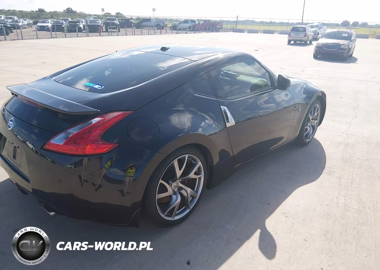 2016 Nissan 370Z Sport Tech VIN:JN1AZ4EHXGM936049 - 4