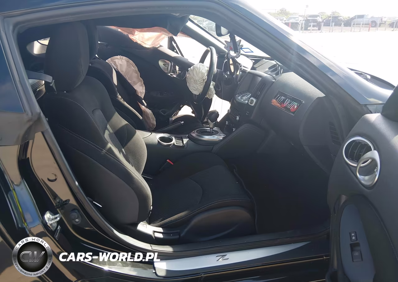 2016 Nissan 370Z Sport Tech VIN:JN1AZ4EHXGM936049 - 5