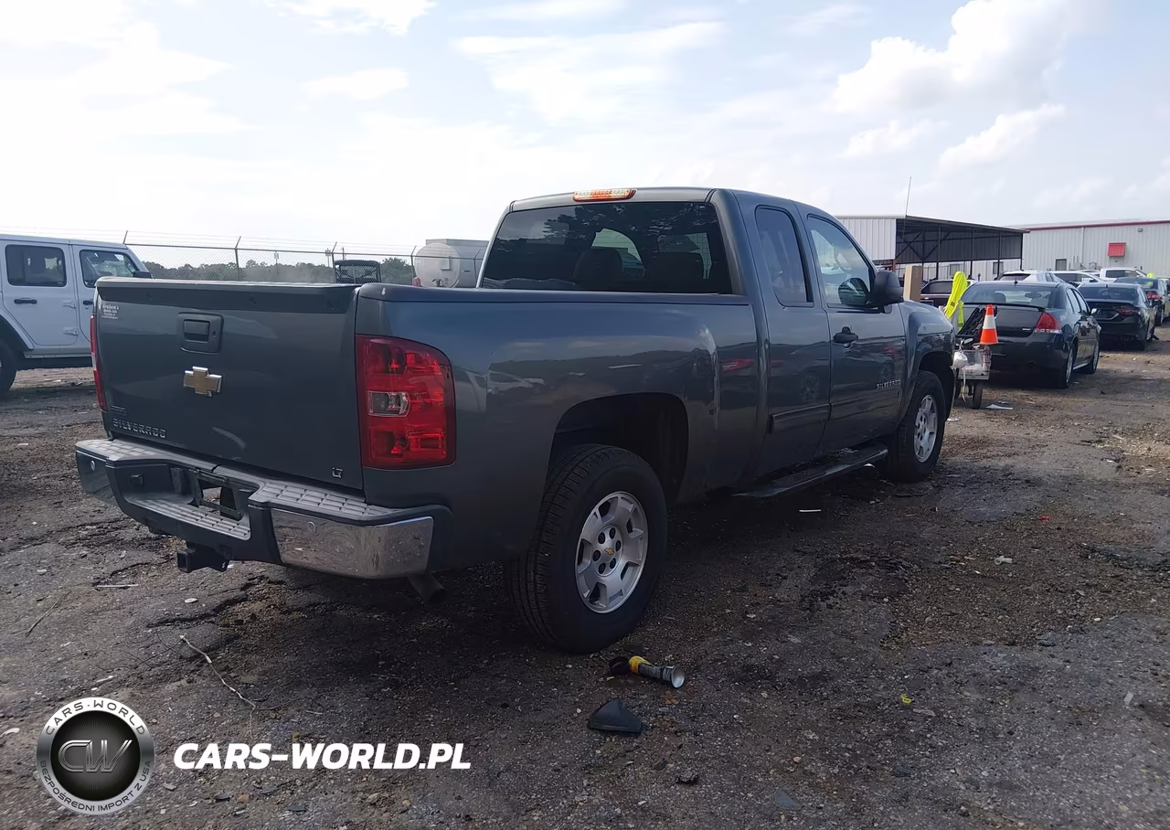 2011 Chevrolet Silverado 1500 Lt VIN:1GCRCSE06BZ195006 - 4