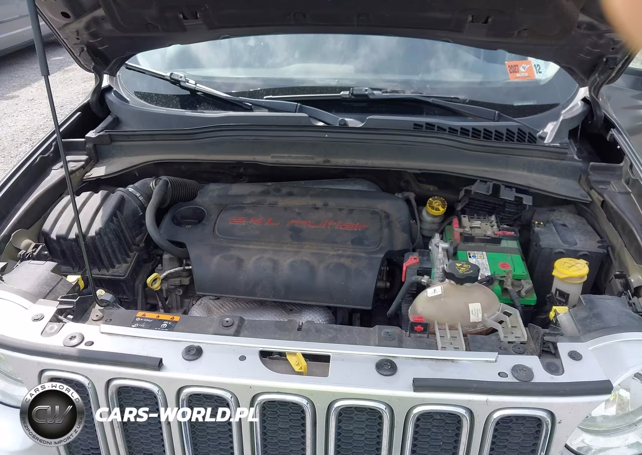2016 Jeep Renegade Limited VIN:ZACCJBDT3GPC93102 - 10