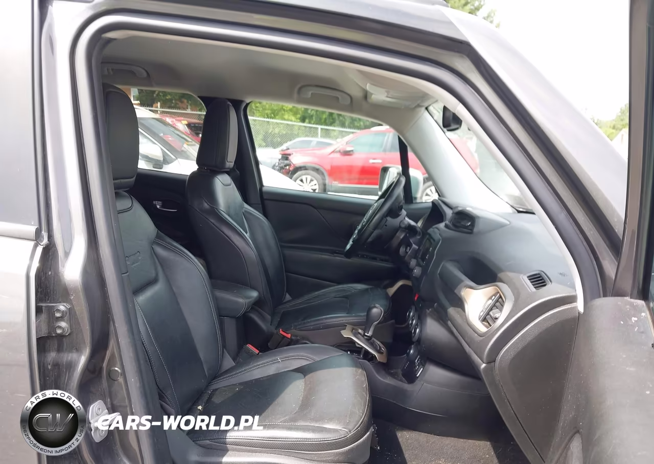 2016 Jeep Renegade Limited VIN:ZACCJBDT3GPC93102 - 5