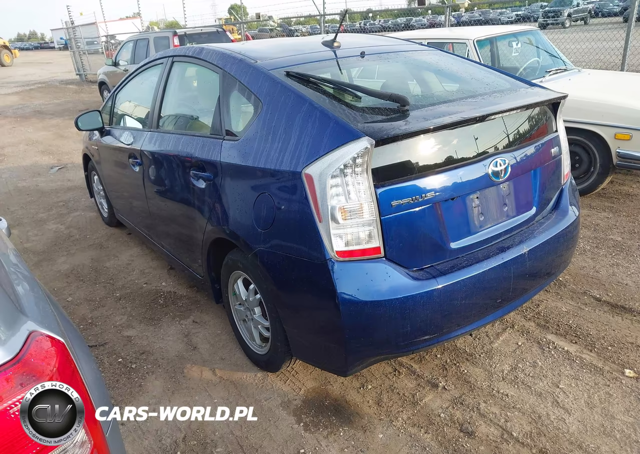 2010 Toyota Prius Iii VIN:JTDKN3DUXA0190884 - 3