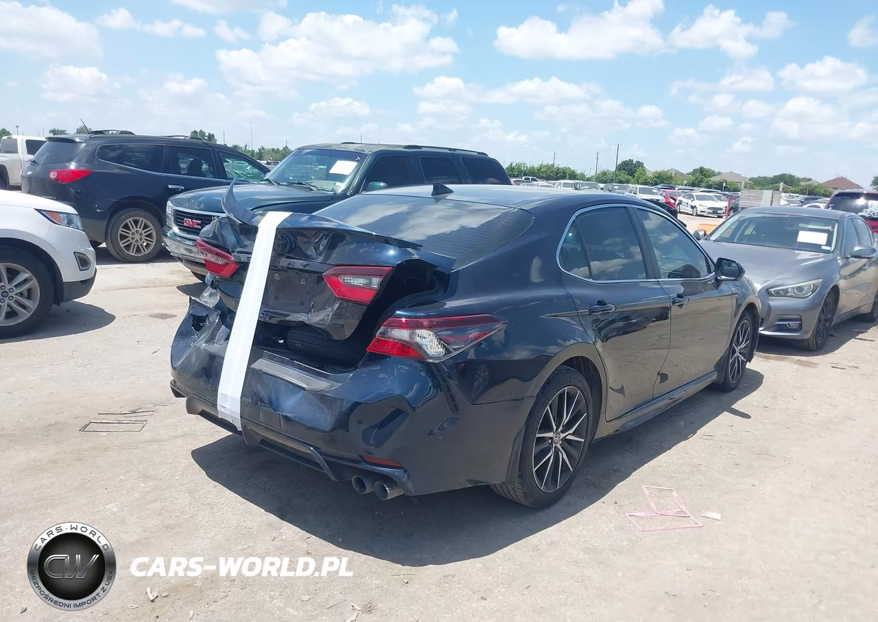 2021 Toyota Camry Se VIN:4T1T11AKXMU442844 - 4