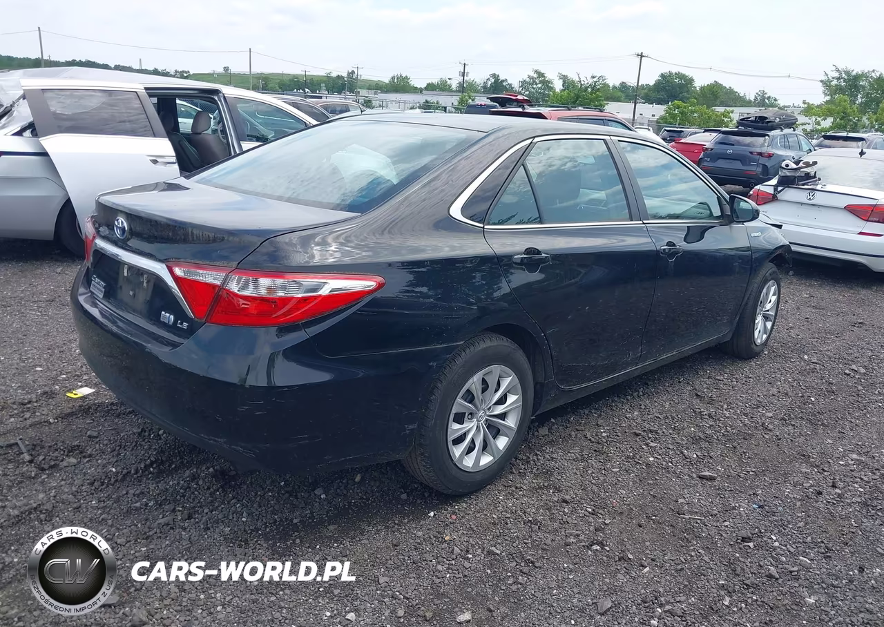 2017 Toyota Camry Hybrid Le VIN:4T1BD1FK3HU226951 - 4