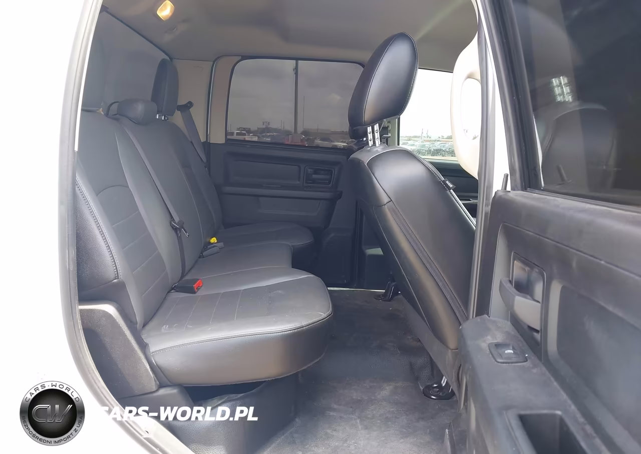 2023 Ram 1500 Classic Tradesman 4X4 5'7 Box VIN:3C6RR7KGXPG675237 - 8