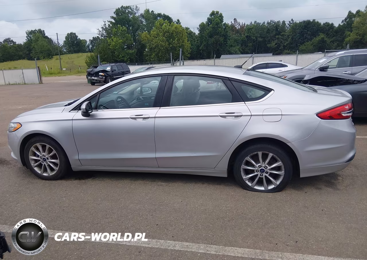 2017 Ford Fusion Se VIN:3FA6P0HD7HR126385 - 14