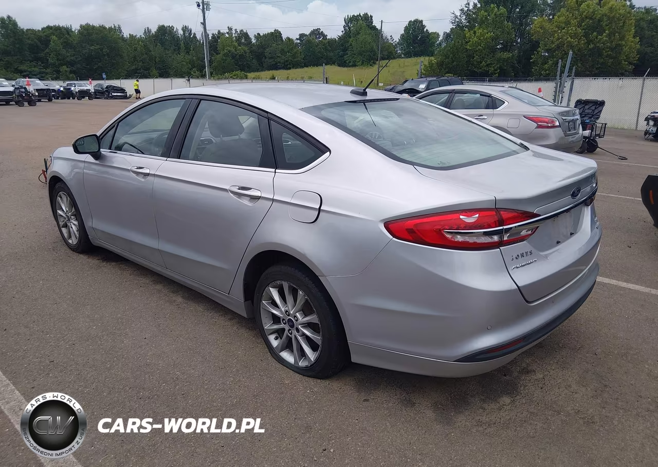 2017 Ford Fusion Se VIN:3FA6P0HD7HR126385 - 3