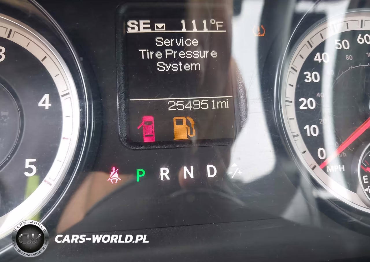 2015 Ram 1500 Tradesman VIN:1C6RR6KM2FS750472 - 15