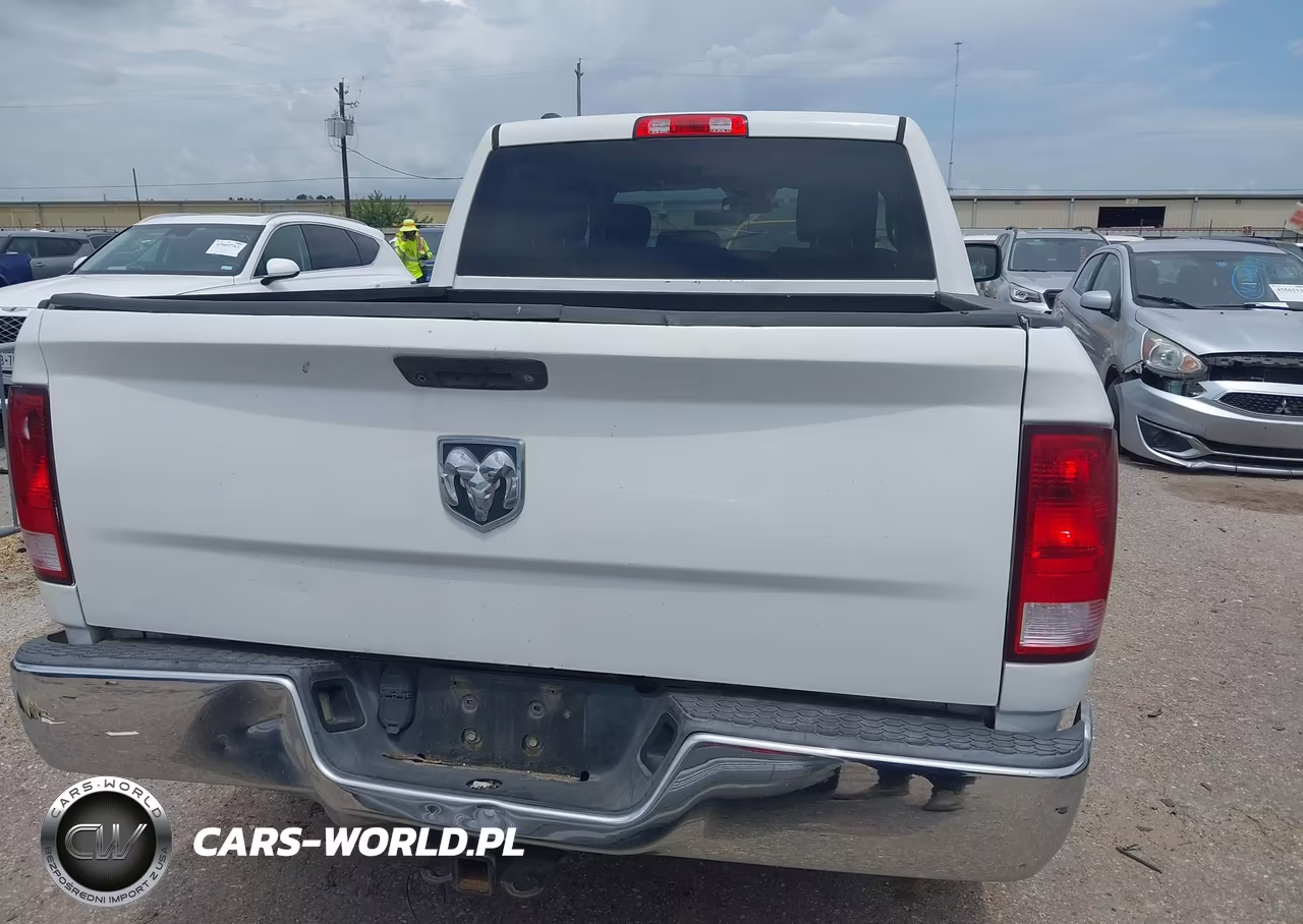 2015 Ram 1500 Tradesman VIN:1C6RR6KM2FS750472 - 16