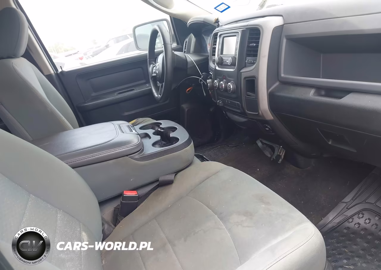 2015 Ram 1500 Tradesman VIN:1C6RR6KM2FS750472 - 5