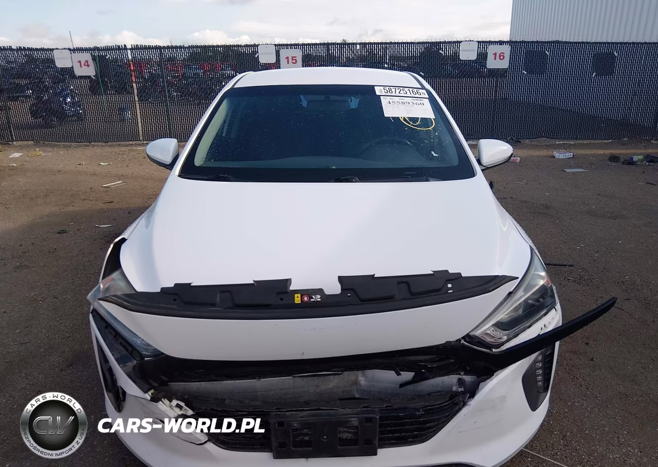 2017 Hyundai Ioniq Hybrid Sel VIN:KMHC75LC0HU030210 - 9