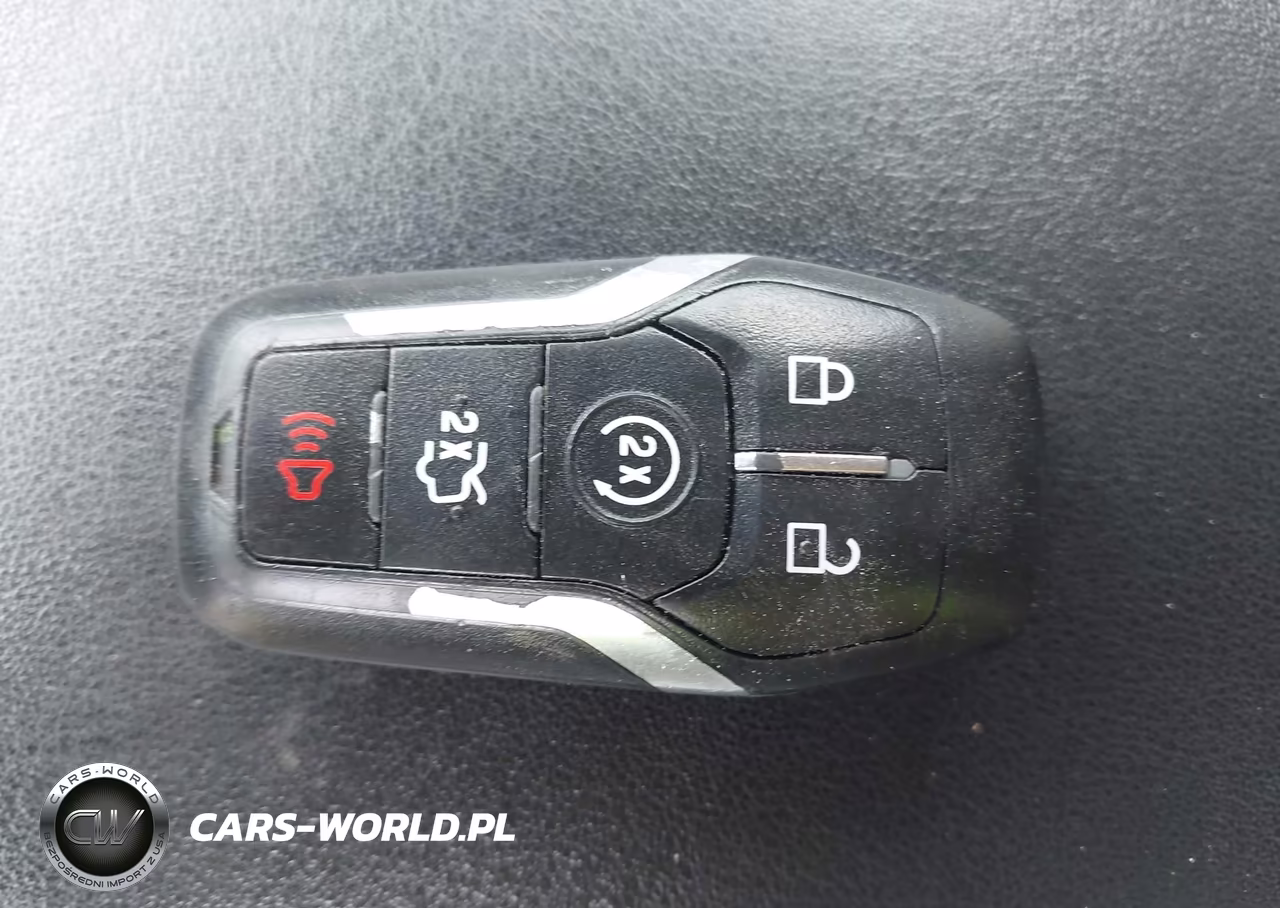 2016 Ford Edge Titanium VIN:2FMPK4K8XGBB44792 - 11