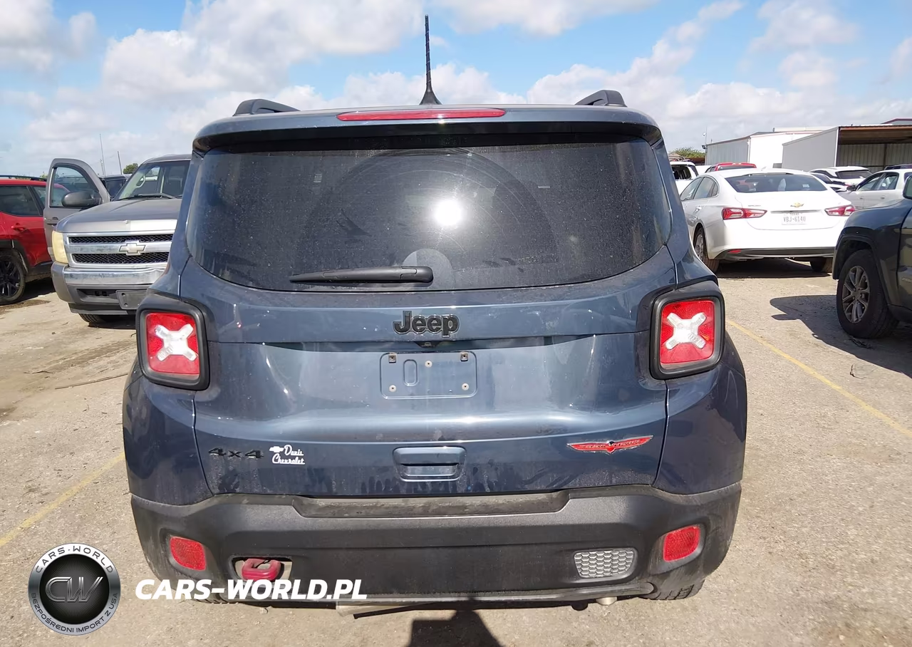 2023 Jeep Renegade Trailhawk 4X4 VIN:ZACNJDC1XPPP68486 - 16