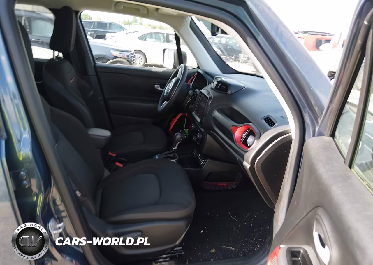 2023 Jeep Renegade Trailhawk 4X4 VIN:ZACNJDC1XPPP68486 - 5
