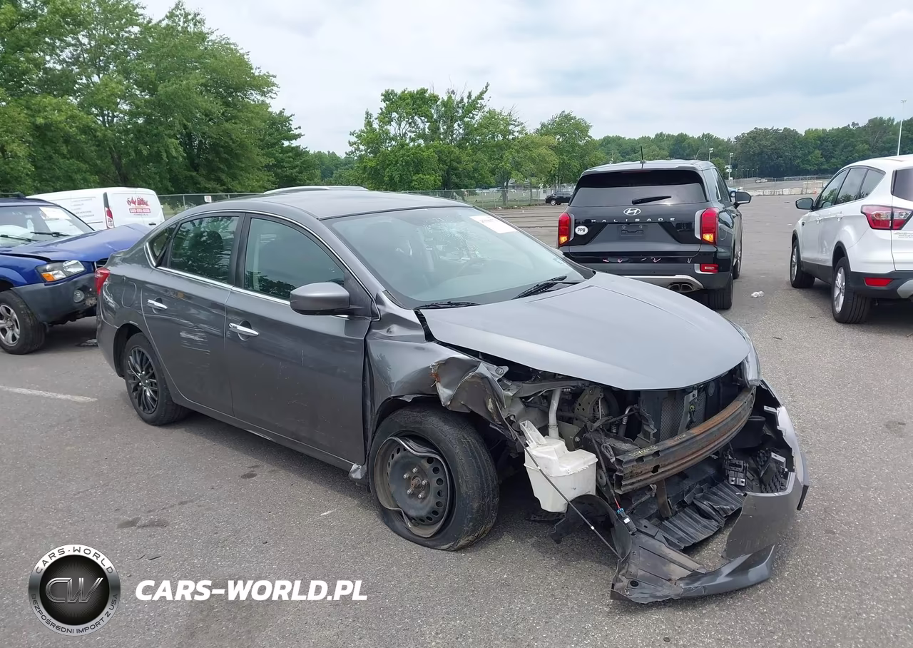 2018 Nissan Sentra S – zdjęcie 1 z 12