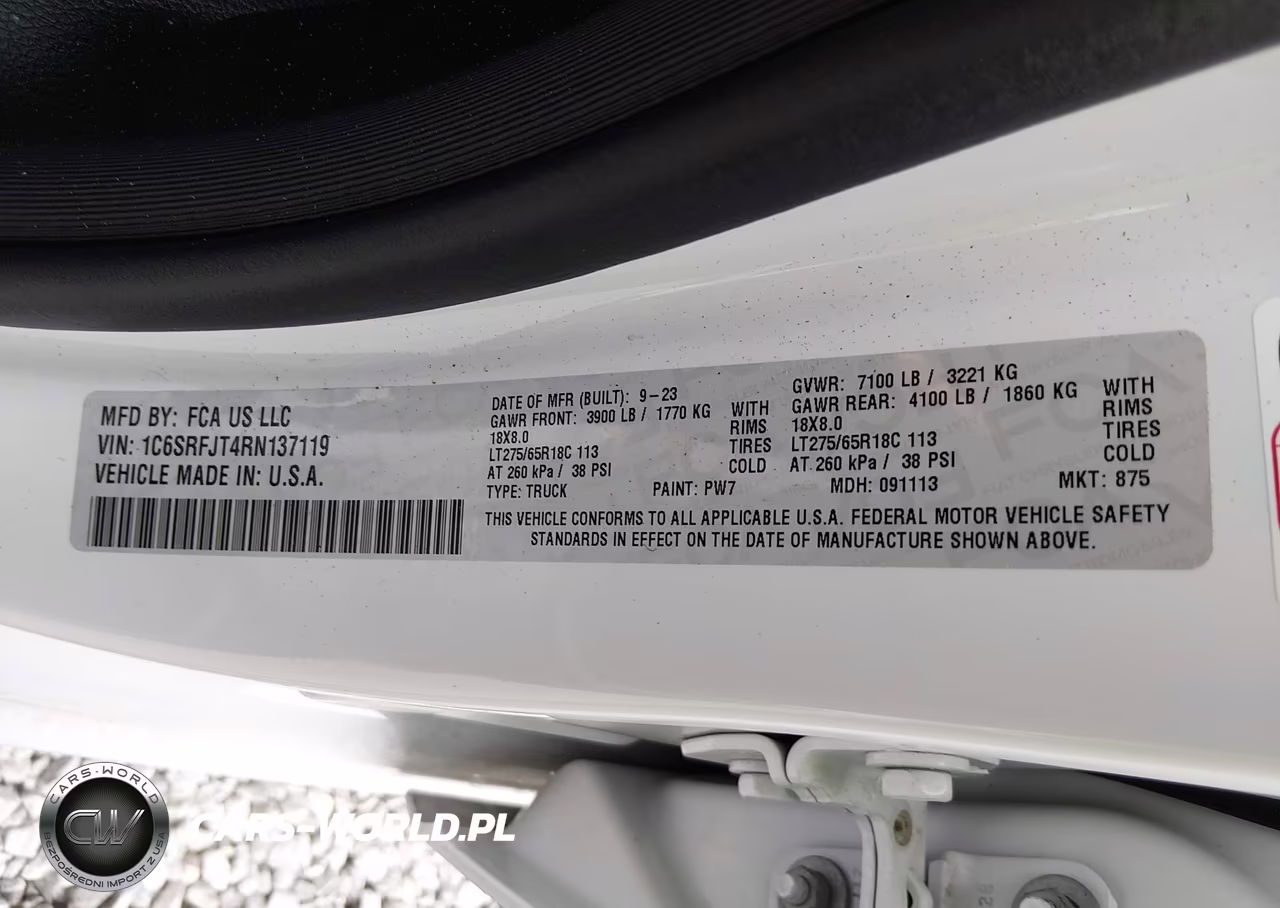 2024 Ram 1500 Laramie 4X4 5'7 Box VIN:1C6SRFJT4RN137119 - 9