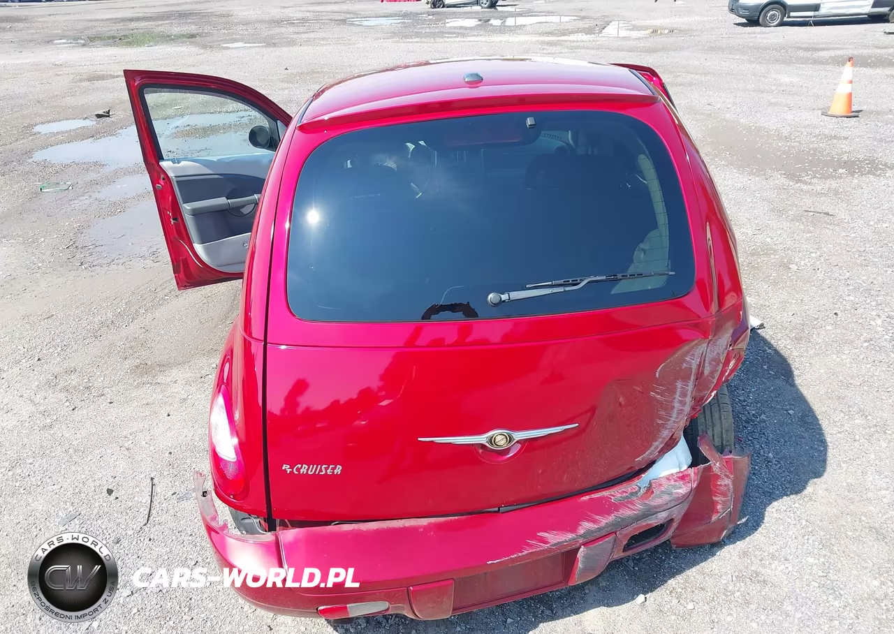 2010 Chrysler Pt Cruiser Classic VIN:3A4GY5F94AT218502 - 13