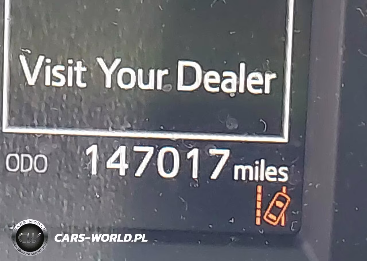 2018 Toyota Rav4 Hybrid Le VIN:JTMRJREV4JD252650 - 16