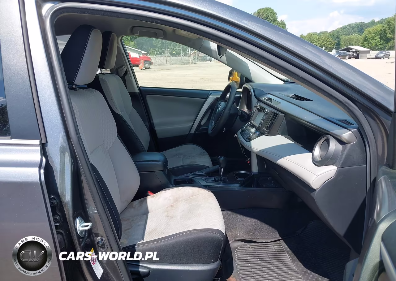 2018 Toyota Rav4 Hybrid Le VIN:JTMRJREV4JD252650 - 5
