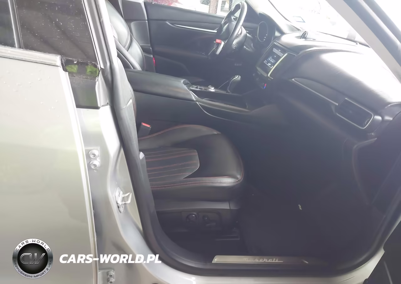 2017 Maserati Levante VIN:ZN661XUL7HX233301 - 5
