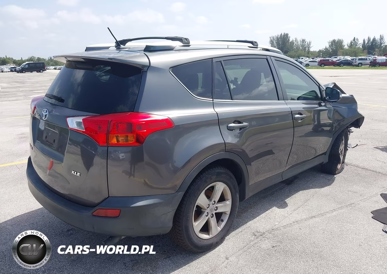 2014 Toyota Rav4 Xle VIN:JTMWFREV4EJ010324 - 4