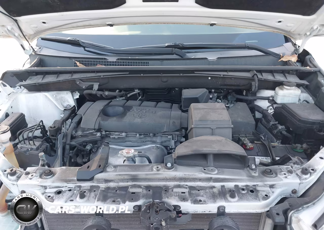 2019 Toyota Highlander Le VIN:5TDZARFH4KS057257 - 10