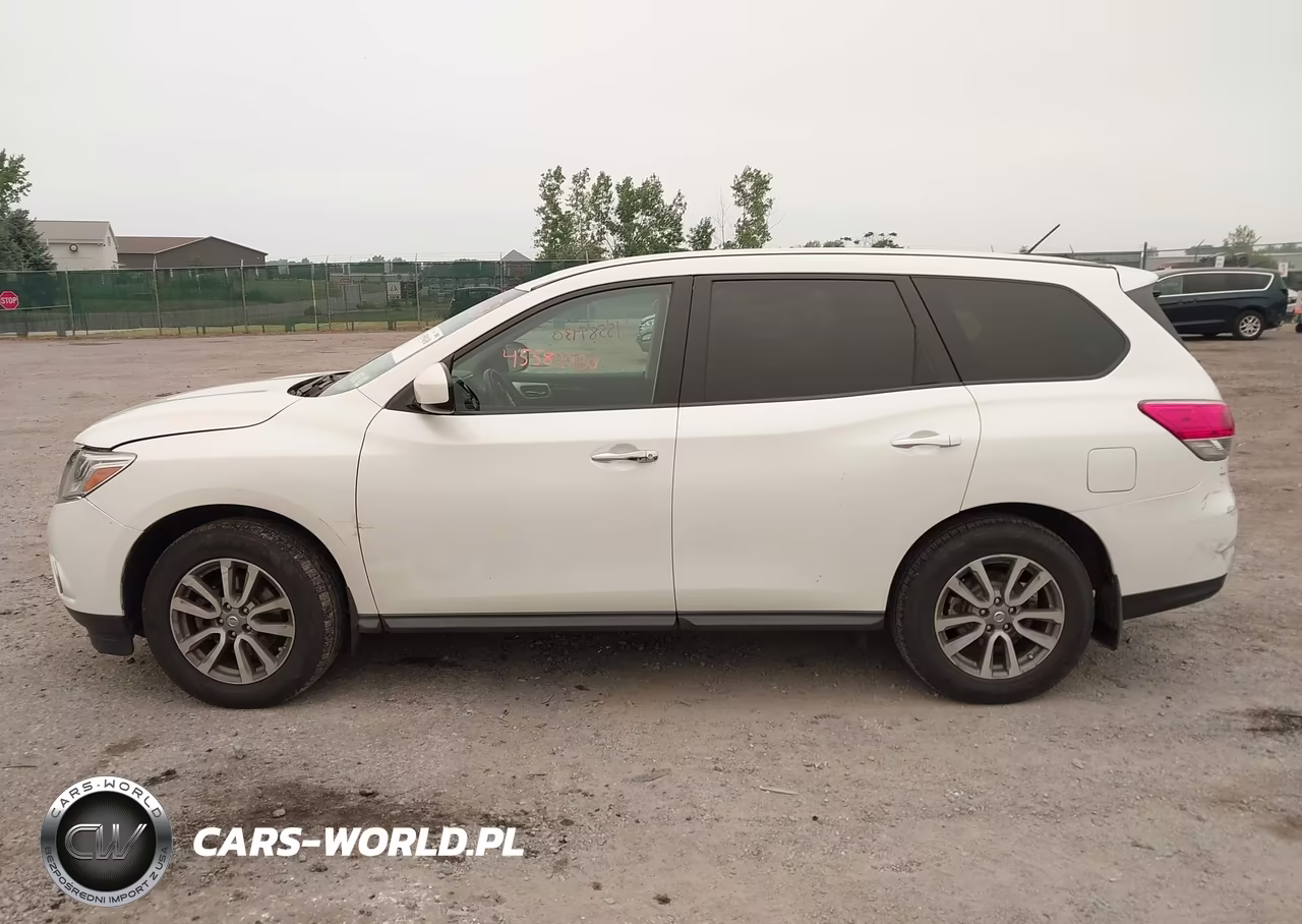 2015 Nissan Pathfinder S VIN:5N1AR2MM0FC640182 - 14
