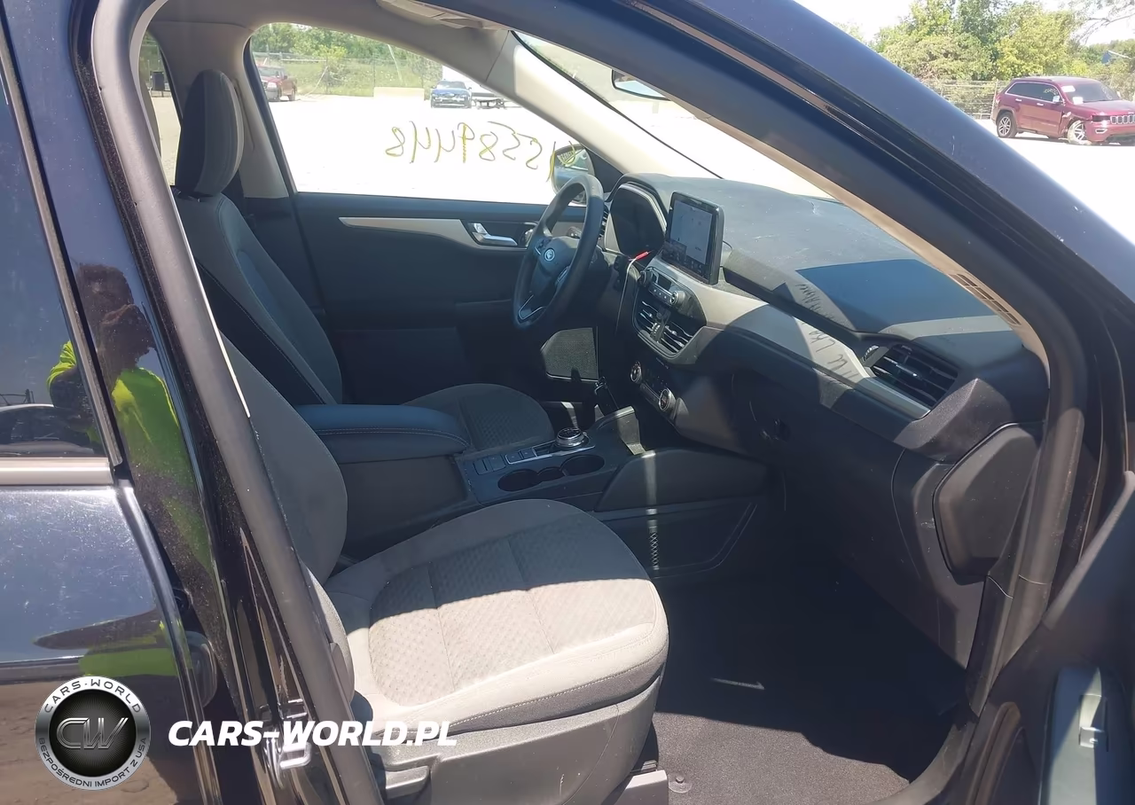 2020 Ford Escape Se VIN:1FMCU9G6XLUB85781 - 5