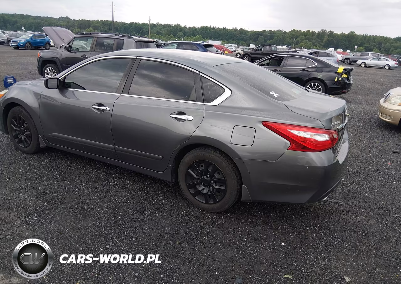 2016 Nissan Altima 2.5 S VIN:1N4AL3AP5GC123767 - 3