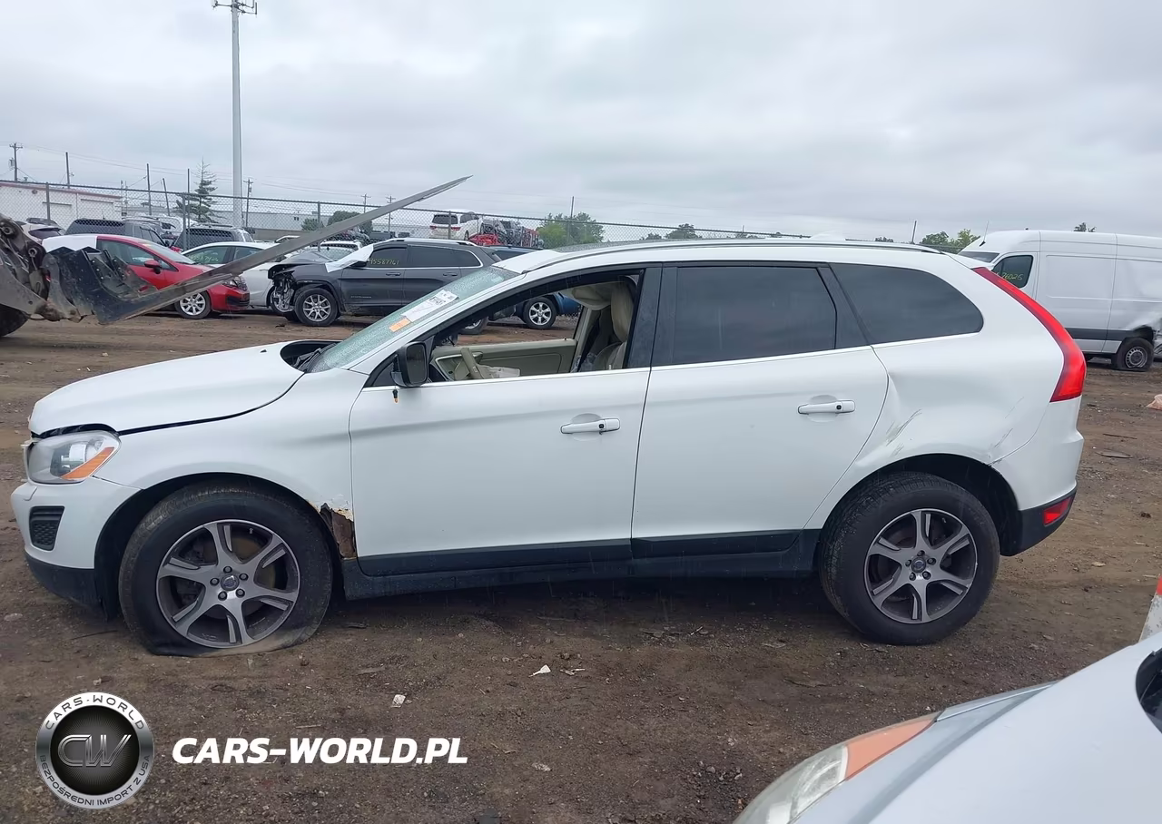 2012 Volvo Xc60 T6 R-Design VIN:YV4902DZXC2295318 - 12