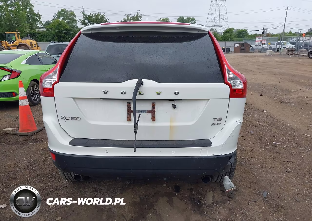 2012 Volvo Xc60 T6 R-Design VIN:YV4902DZXC2295318 - 14