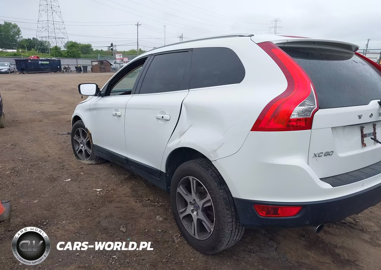 2012 Volvo Xc60 T6 R-Design VIN:YV4902DZXC2295318 - 3
