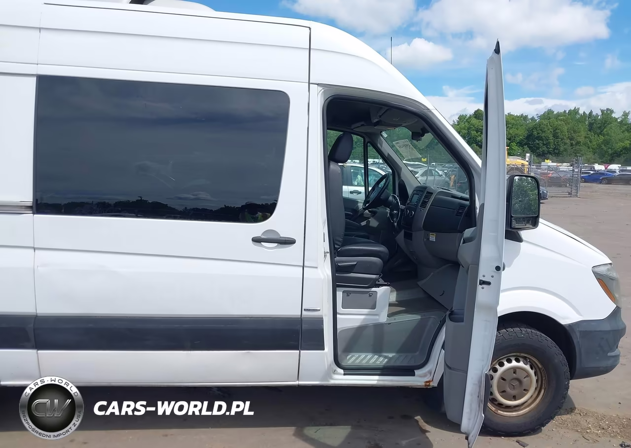 2016 Mercedes-Benz Sprinter 2500 Normal Roof VIN:WD4PE7DD3GP199056 - 5