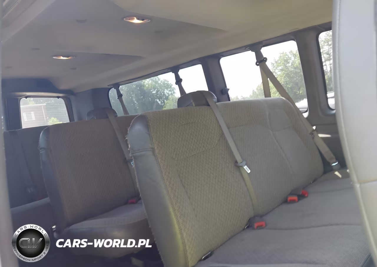 2019 Chevrolet Express 3500 Lt VIN:1GAZGPFG5K1273747 - 8