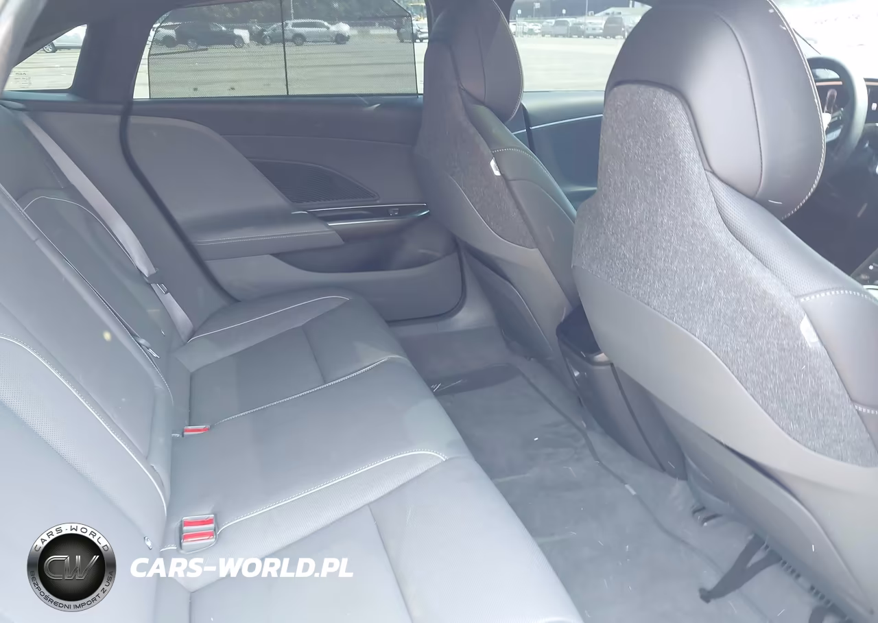 2023 Lucid Air Touring VIN:50EA1TEA9PA002320 - 7
