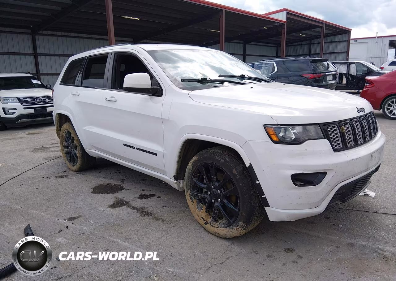 2017 Jeep Grand Cherokee Altitude – zdjęcie 1 z 16